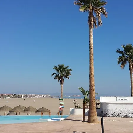 Apartment On Carrer Del Dr. Lluch Valencia
