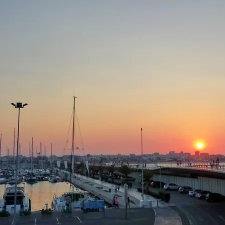 On Carrer Del Dr. Lluch דירה